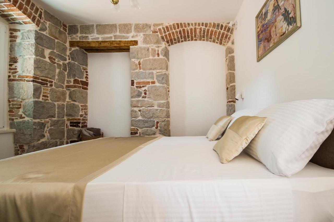 Memento Apartment - In The Heart Of Old Town Split Exterior foto